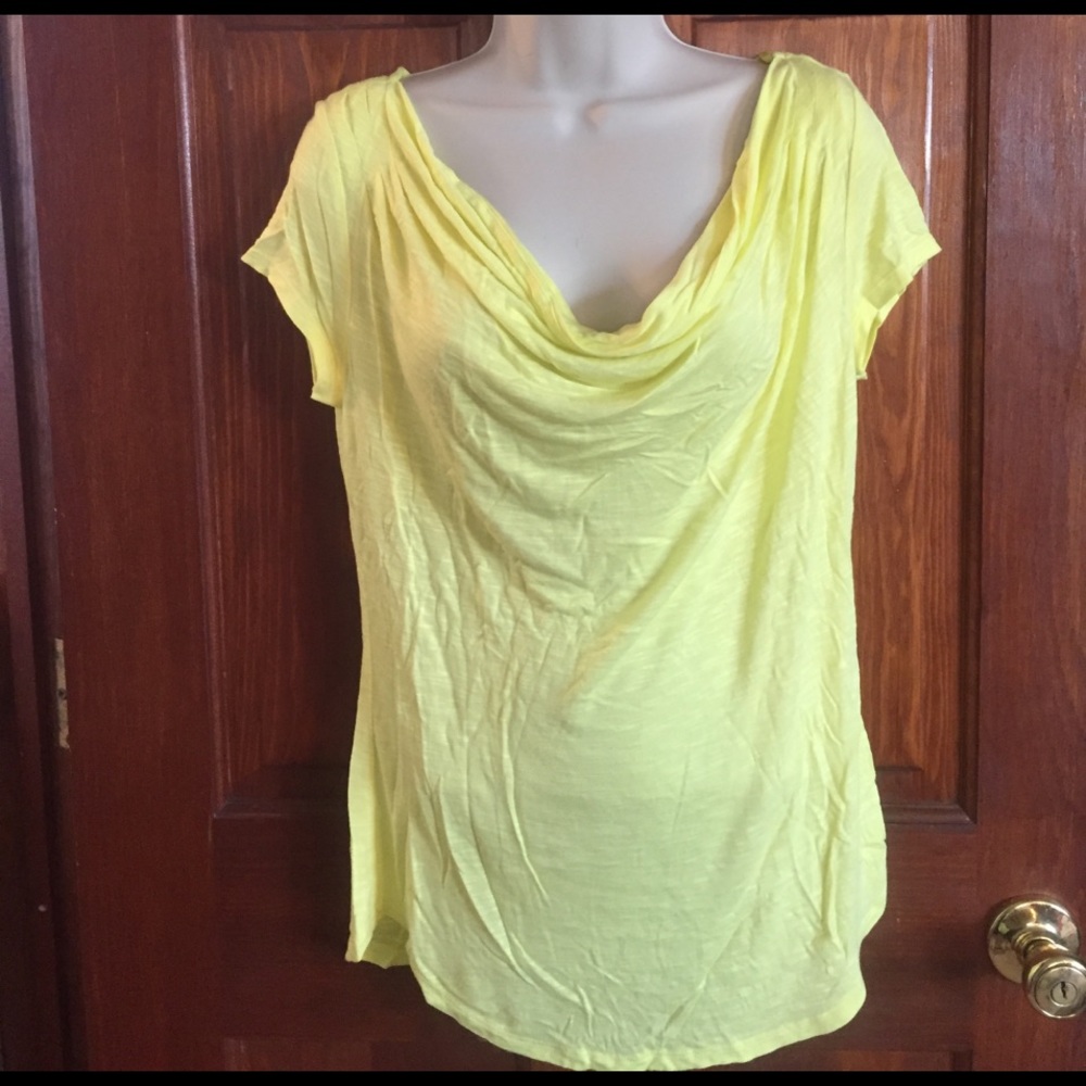 Women's yellow apt. 9 top