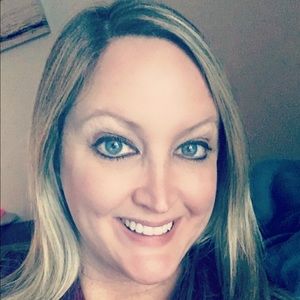 Meet your Posher, Katina