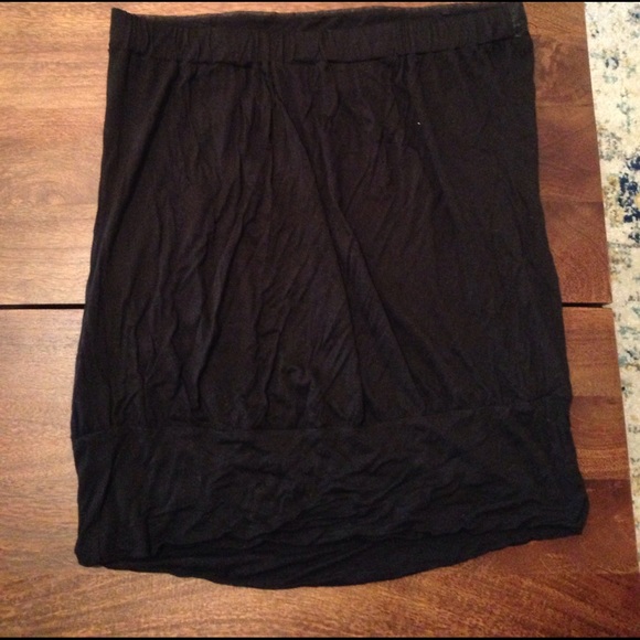 Black tube top with beaded detailing - Picture 5 of 5