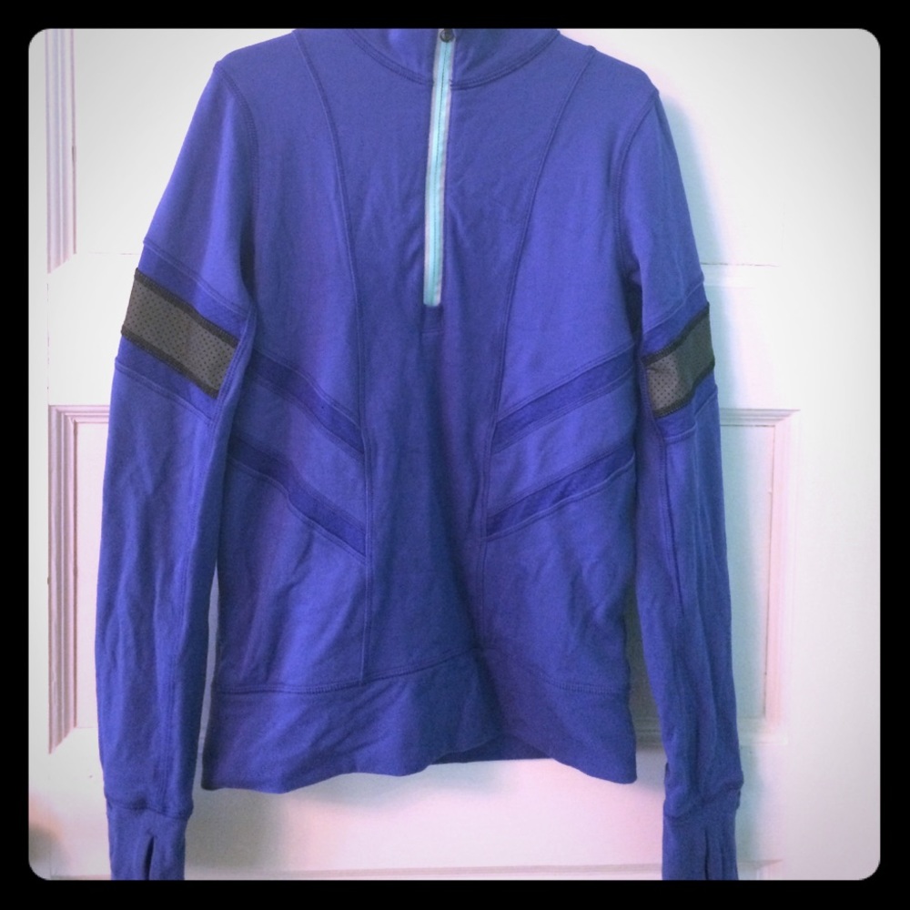 Workout pullover