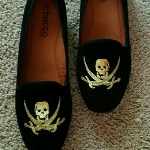 SKULL & SWORDS  Awesome Flats! NEW