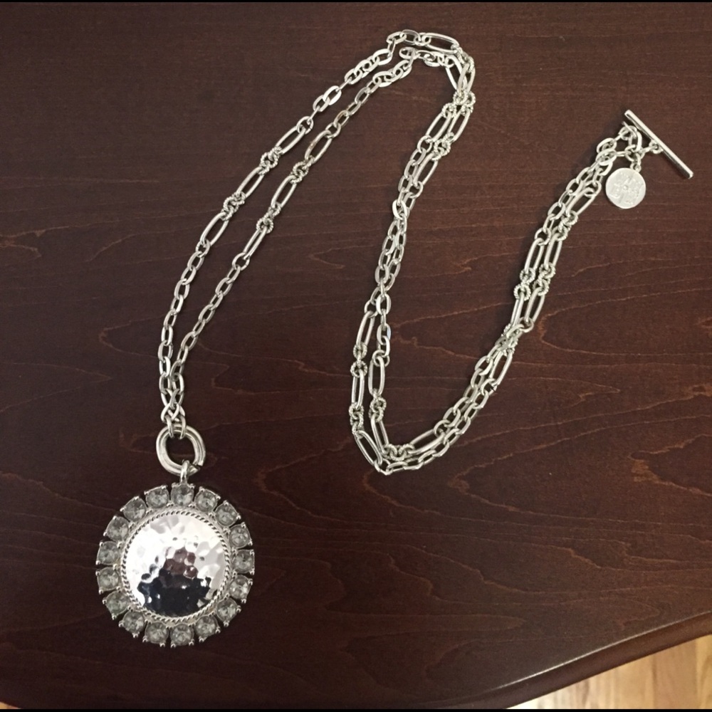 White House Black Market long necklace