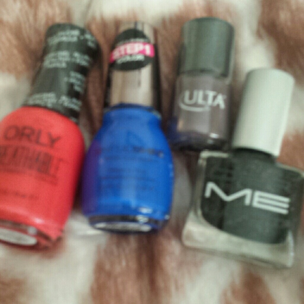 Fingernail polish lot of 3