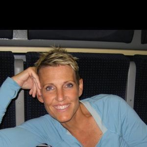 Meet your Posher, Carrie