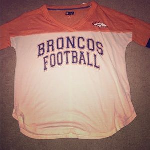 Bronco's 3/4 Sleeve V-Neck