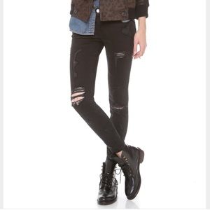 Current/Elliott Stiletto Skinny / Black Shredded