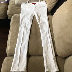 The perfect white jeans