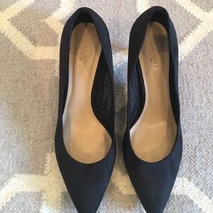 Old Navy Suede Pumps Black