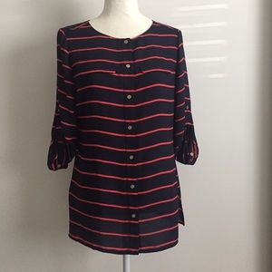 Náutica navy and coral stripes top
