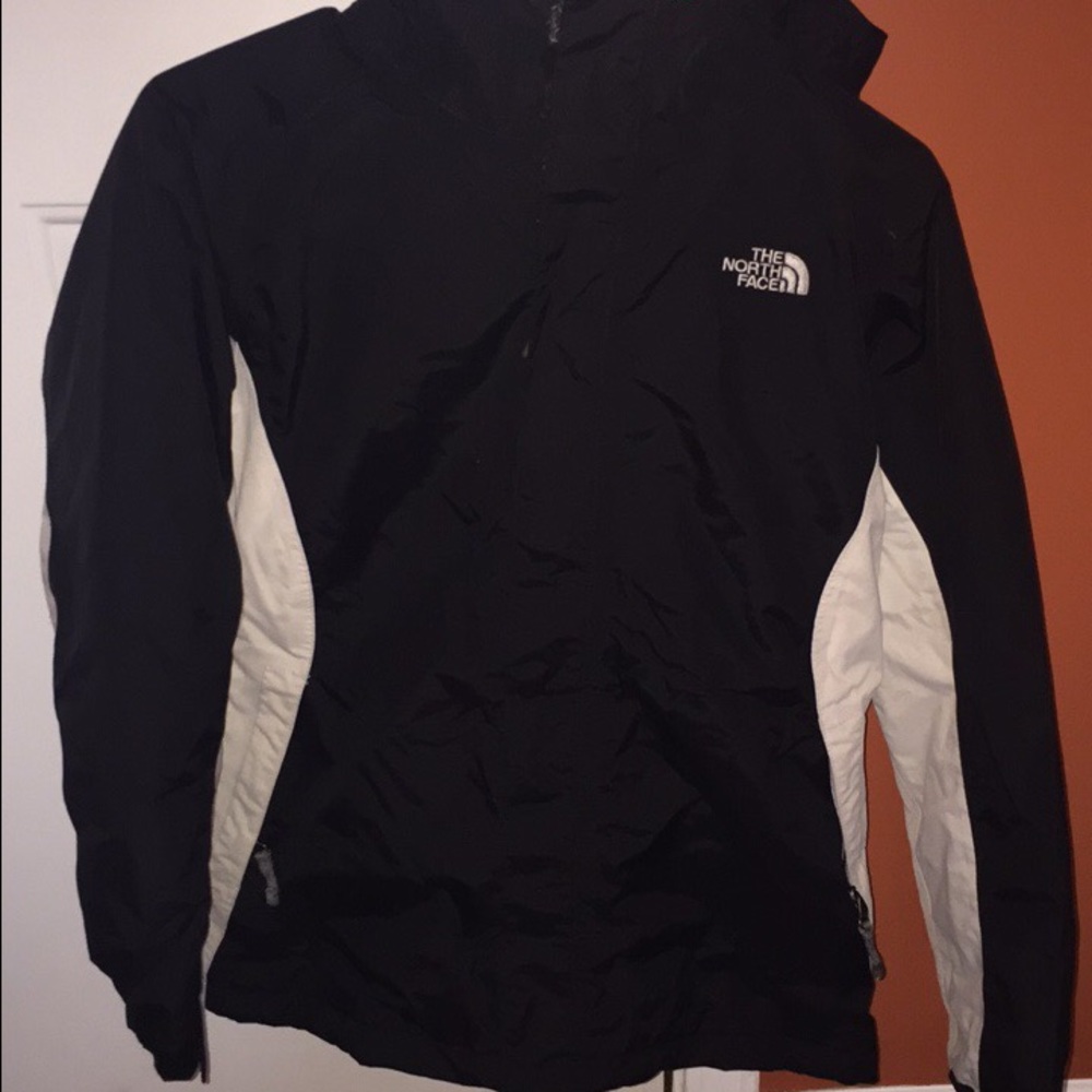 North face Winter Coat Kids size XL fits adult S