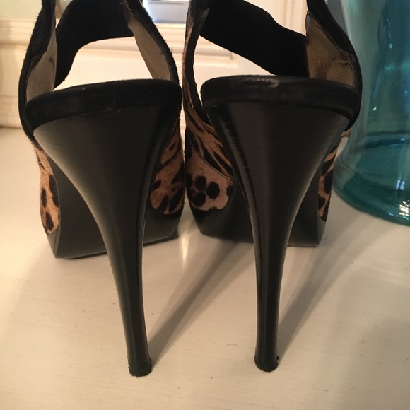 Pelle Moda Calf Hair Velvet Peep Toes 9 - Picture 3 of 4