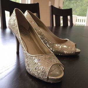 Open-toe Guess sequin heels