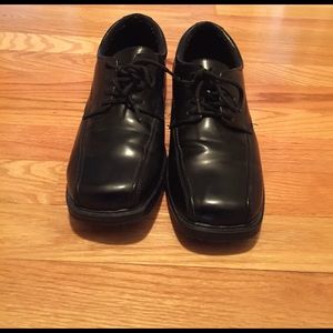 Like new Sonoma dress shoes