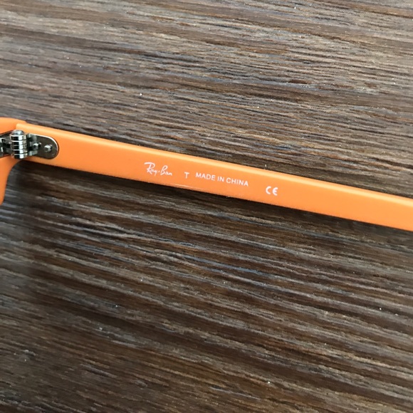 Ray-Ban Clubmaster - Picture 2 of 5