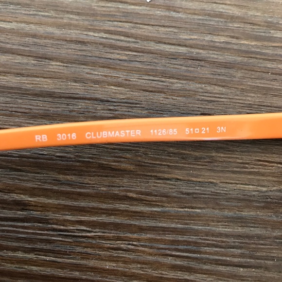 Ray-Ban Clubmaster - Picture 3 of 5