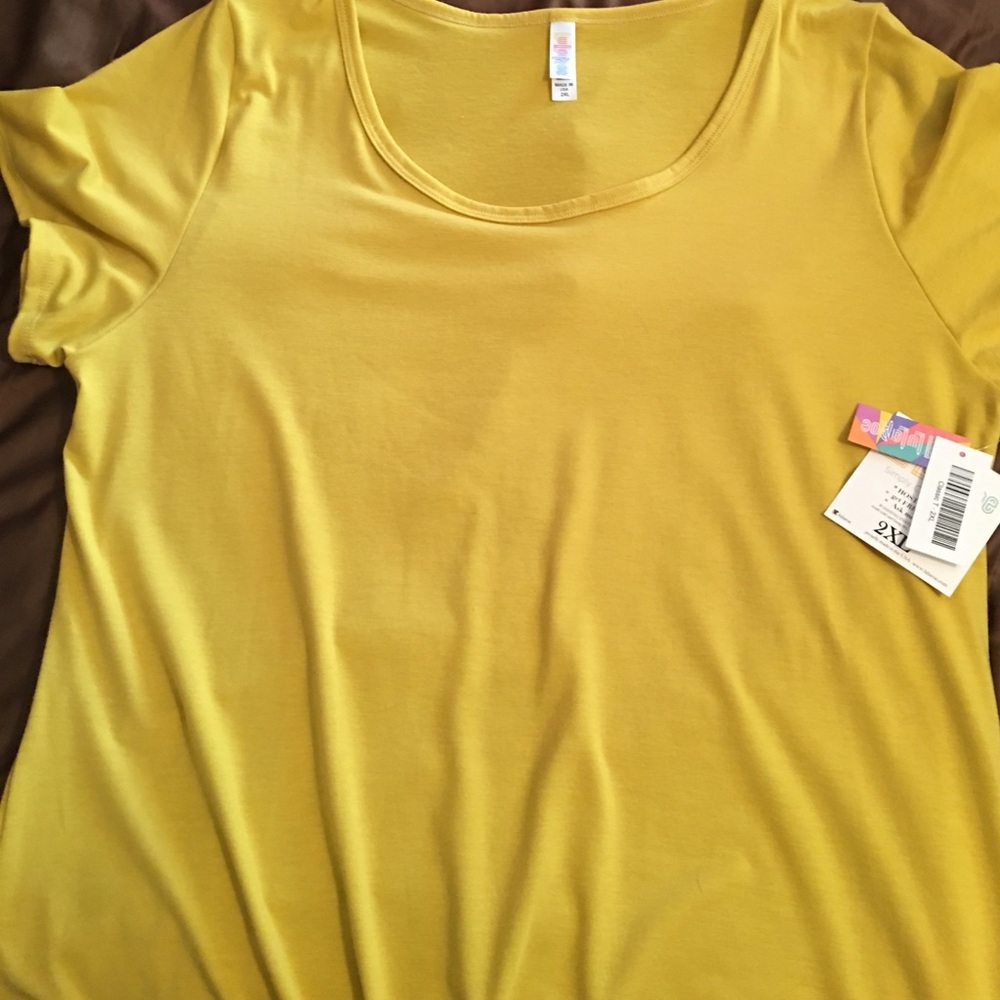 2XL LulaRoe Classic T NWT