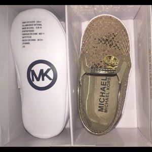 Michael kors baby shoes