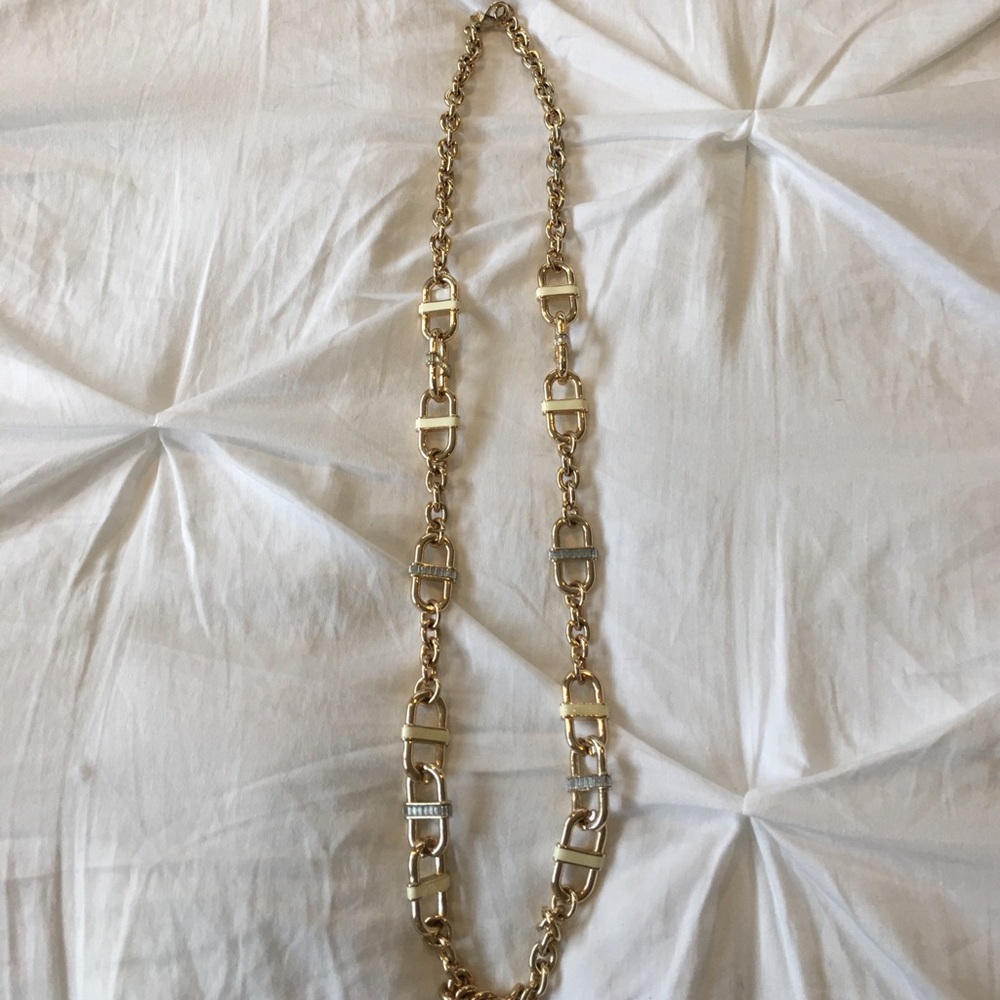 Banana Republic Chain Link gold necklace