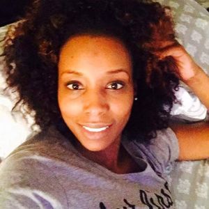 Meet your Posher, Monique