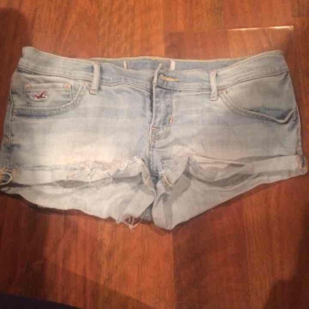 Hollister shorts size 7