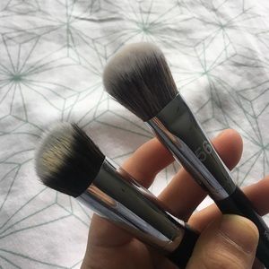 VERY GENTLY USED ~ Sephora Makeup Brush Set!