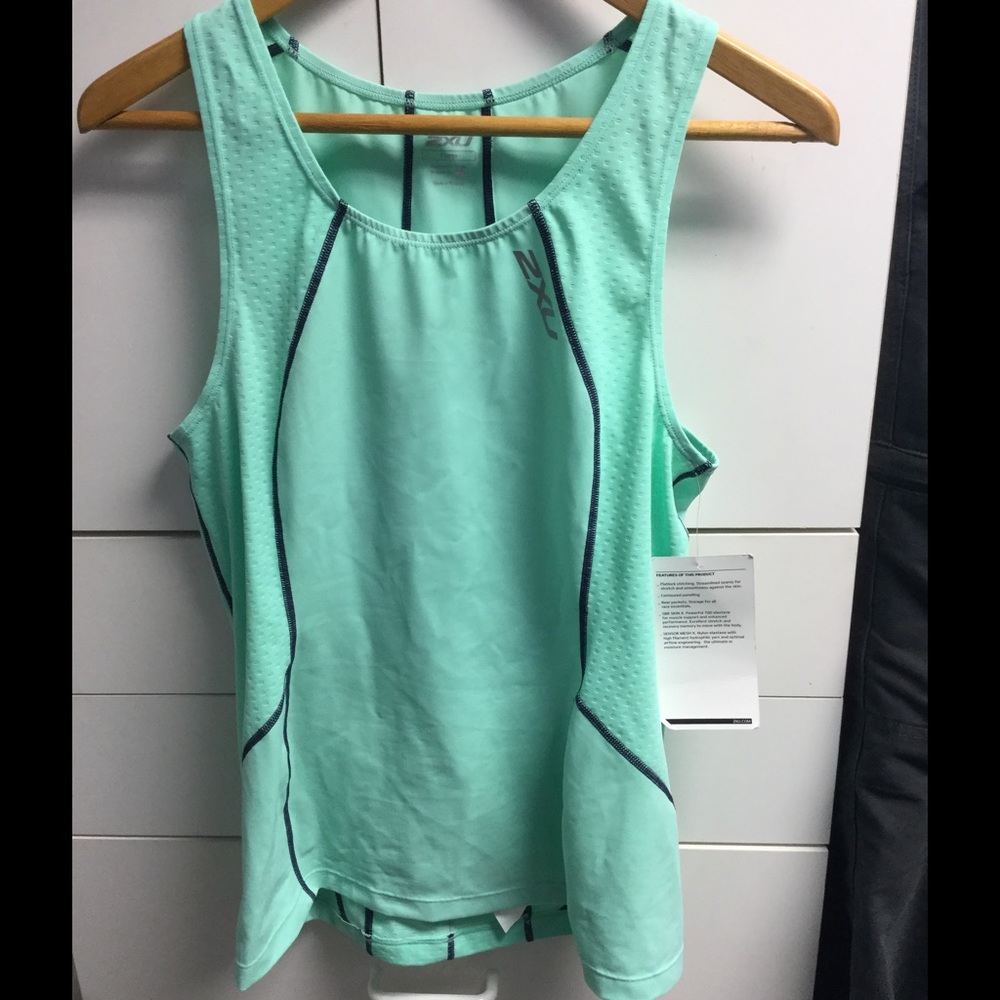 Triathlon singlet and shorts