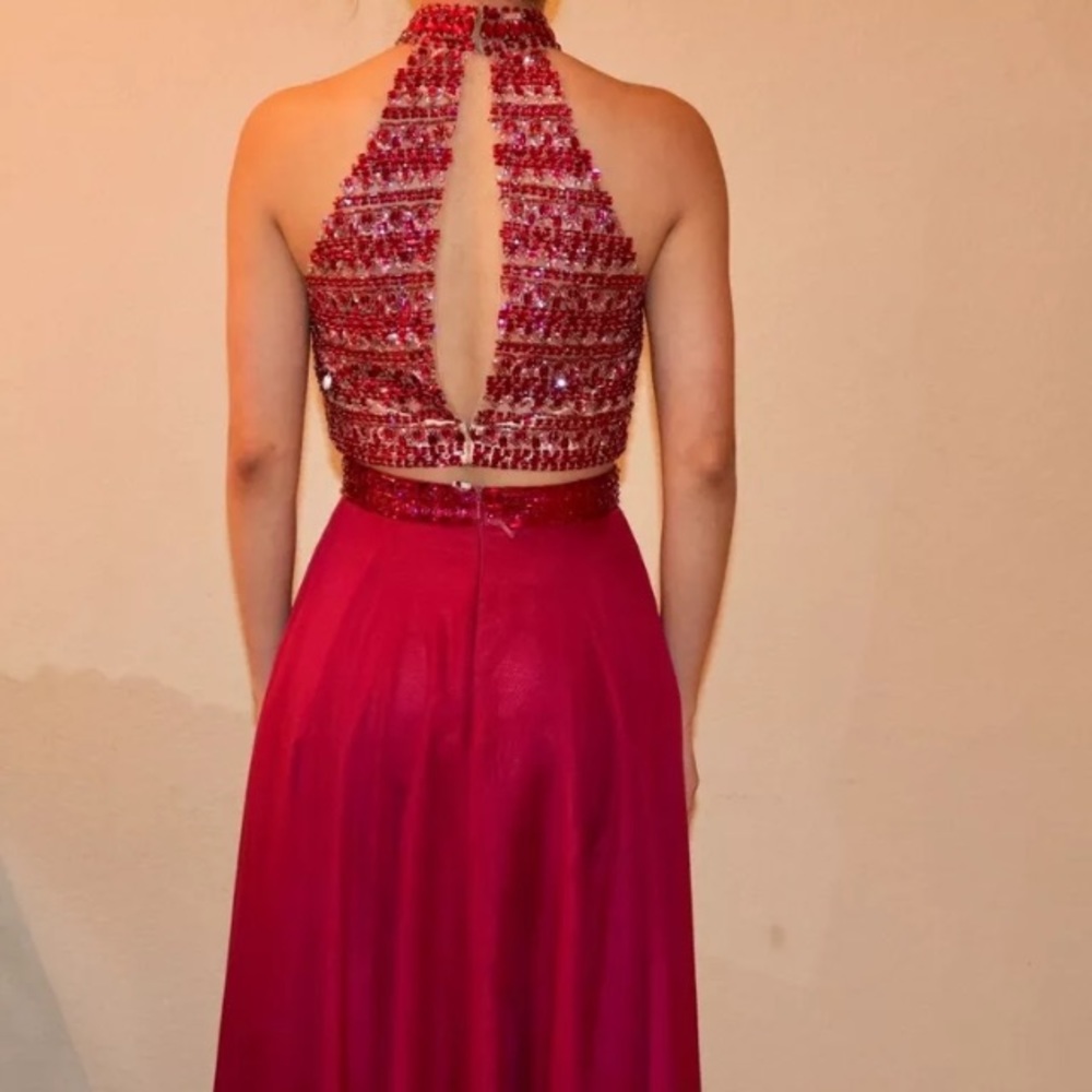 Sherri Hill Prom Dress - Picture 2 of 5