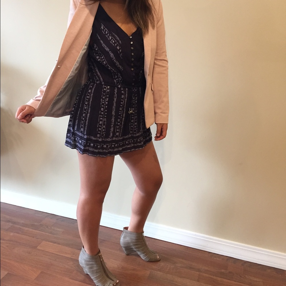 Purple patterned romper - Picture 3 of 3
