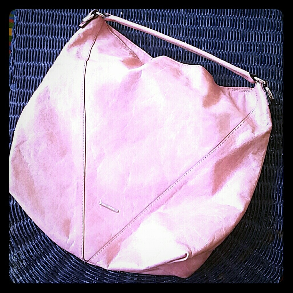 Rebecca Minkoff "Moto Hobo" in Rosa