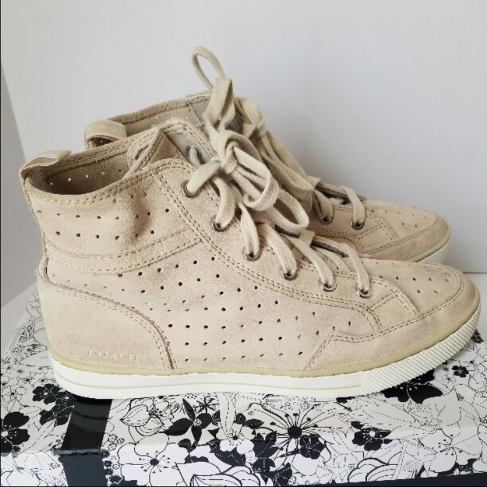 Coach sneakers/ woman tennis shoes