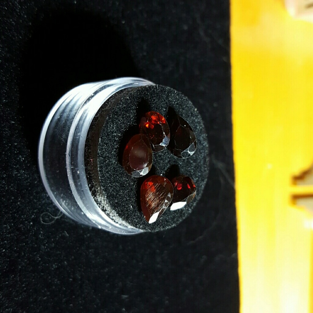 Natural Mixed Cuts Rhodolite Garnets - Picture 3 of 4