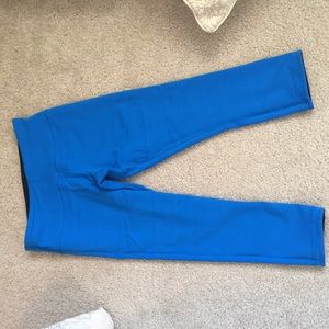 Lululemon Reversible Cropped WU