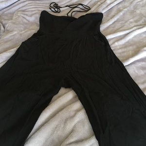 Black jumper with pockets!!!