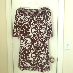B&W patterned dress 3/4 length sleeves. Size:S