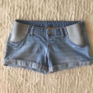 Maternity shorts
