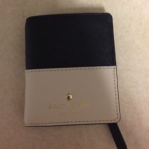 NWOT Kate spade wallet
