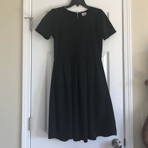 LulaRoe Amelia 👗size M Black
