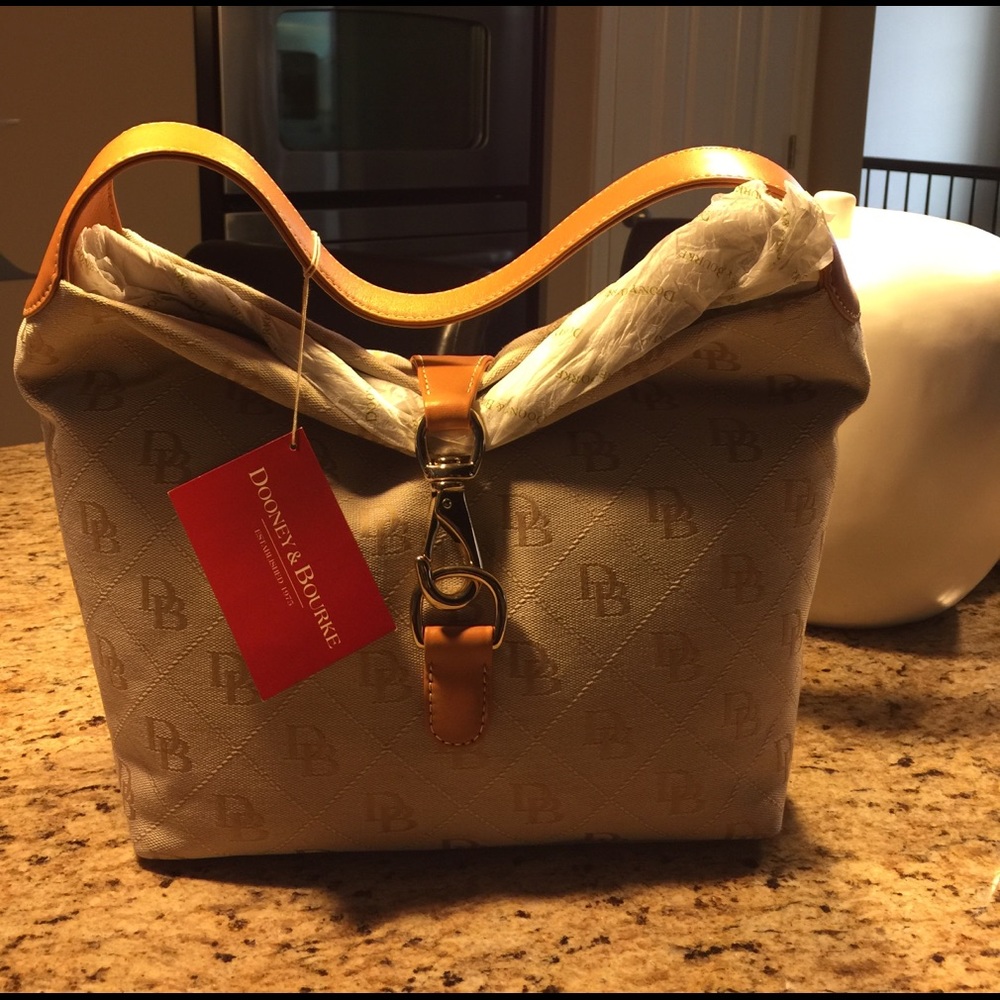 Medium lock sac in Desert