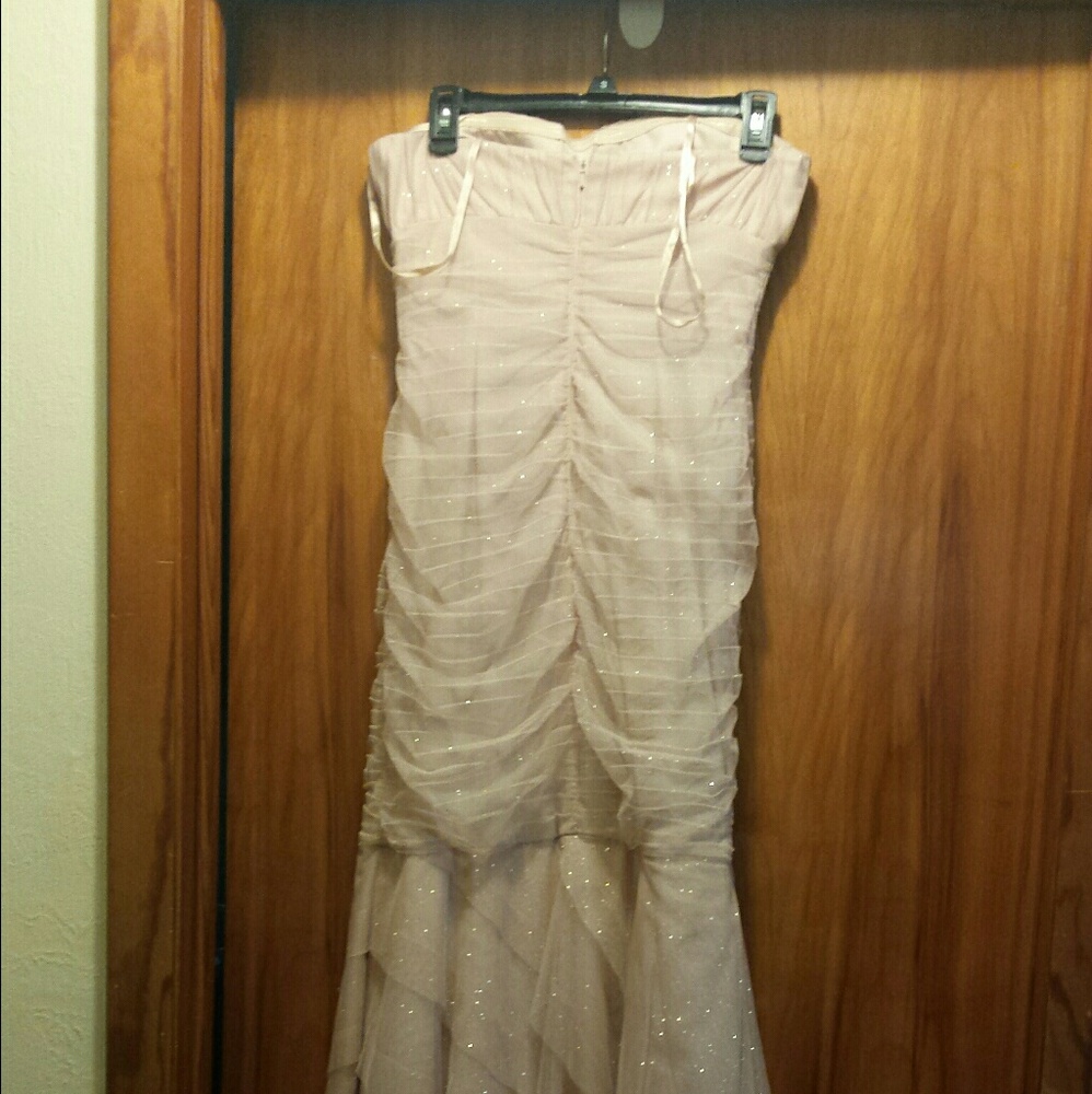Prom dress - Picture 3 of 4
