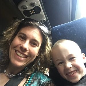 Meet your Posher, Niki