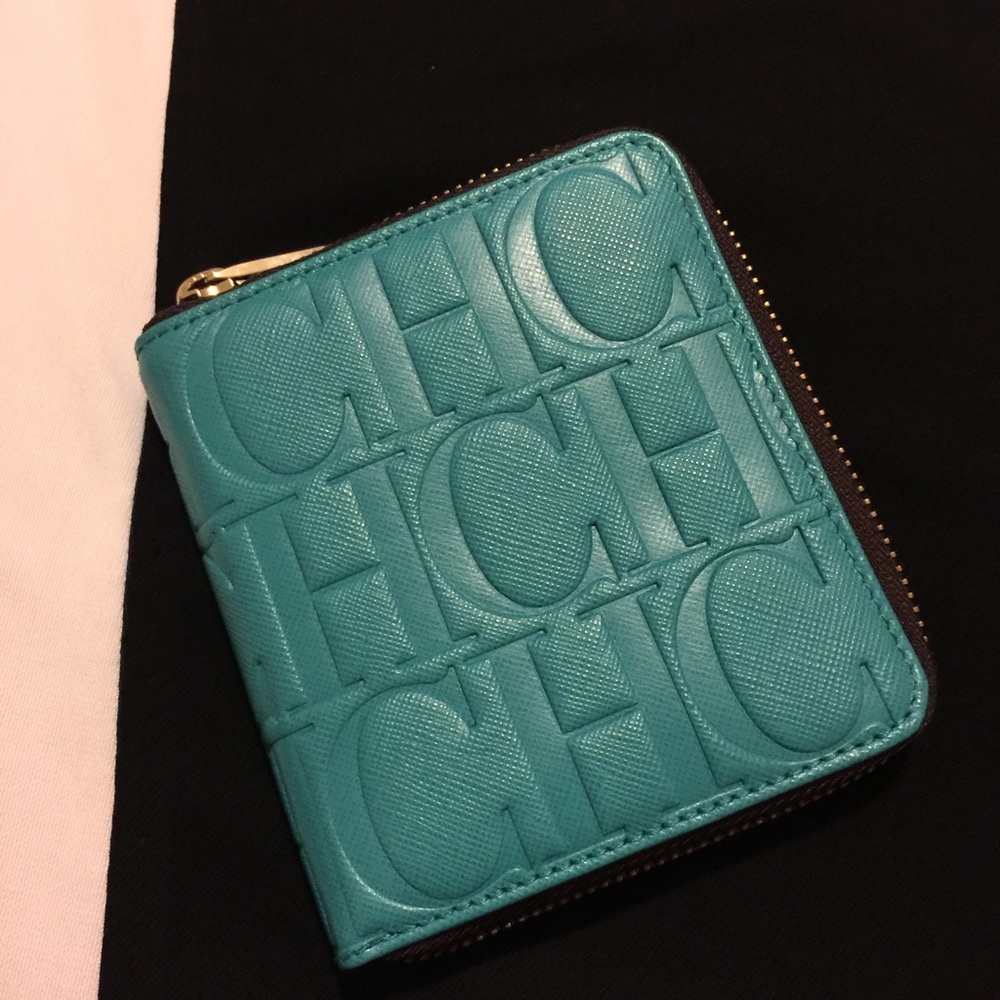 ‼️💯 Authentic Carolina Herrera Monogram Wallet‼️