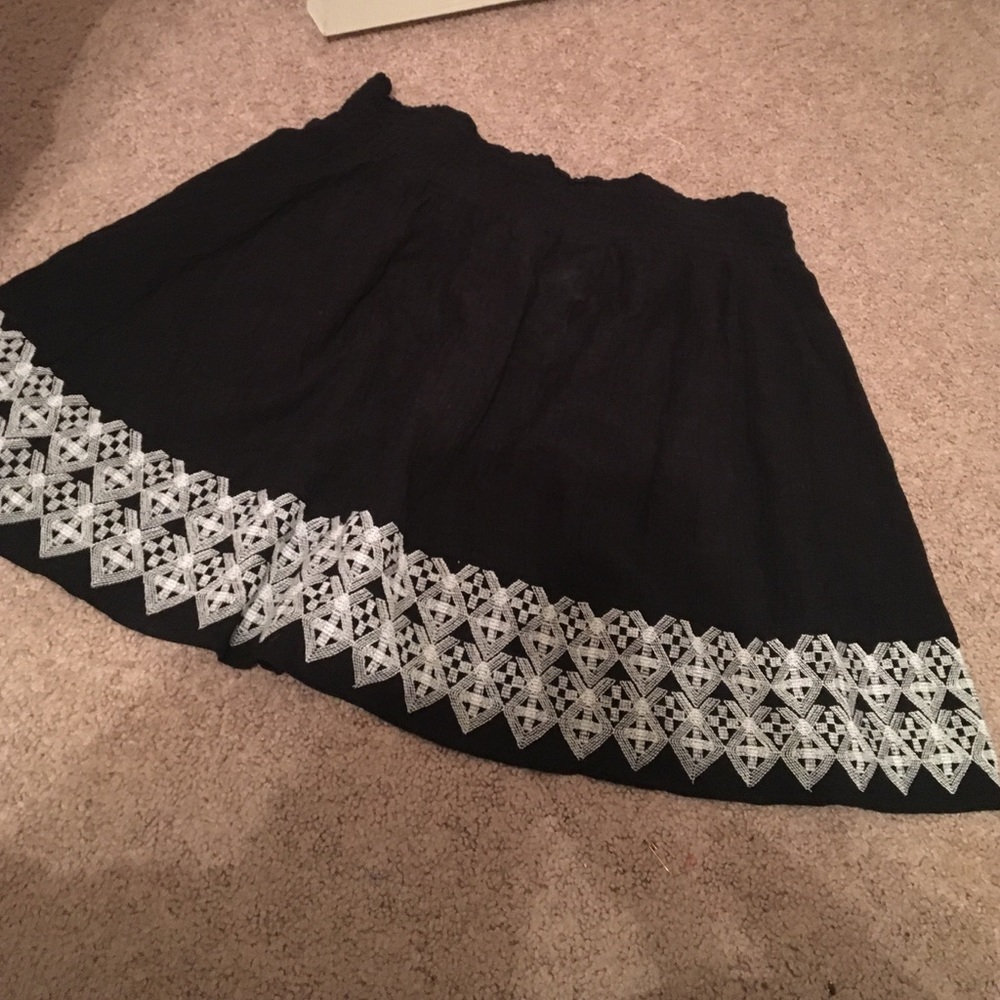 Cute skirt!