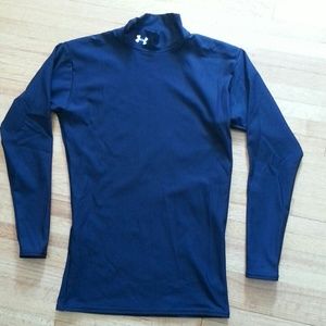 Women's Under Armor Cold Gear shirt