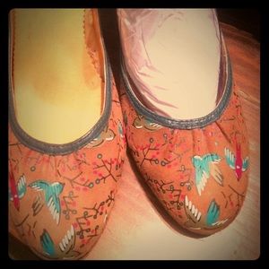 Anthro bird pumps by Farylrobin