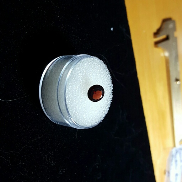 Natural Round Cut Rhodolite Garnet - Picture 2 of 4