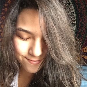 Meet your Posher, Alexandra