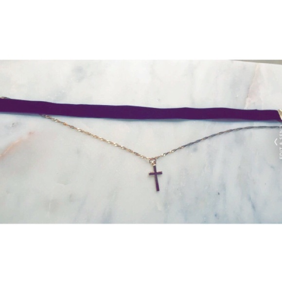 ✨Cross my ❤️ necklace ✨ - Picture 4 of 4