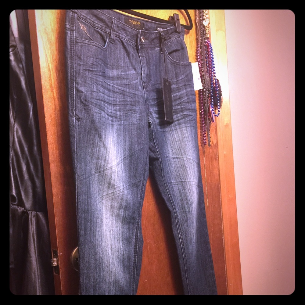 New Rocawear Jeans