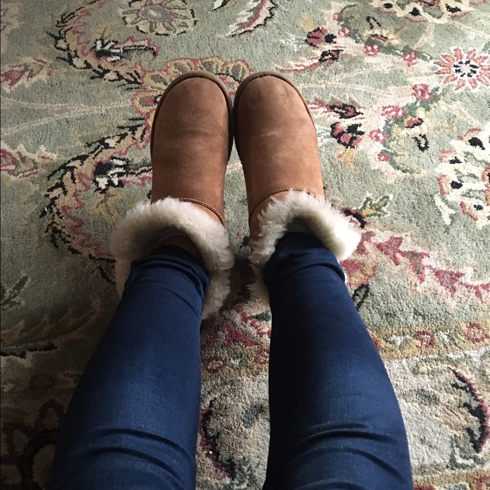 Mini bailey uggs
