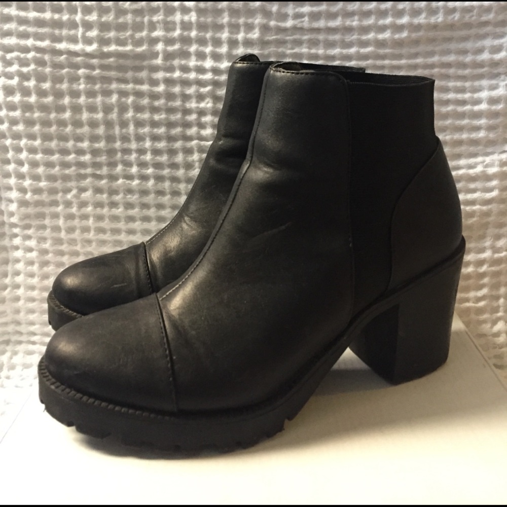 Topshop Chunky Chelsea Boots